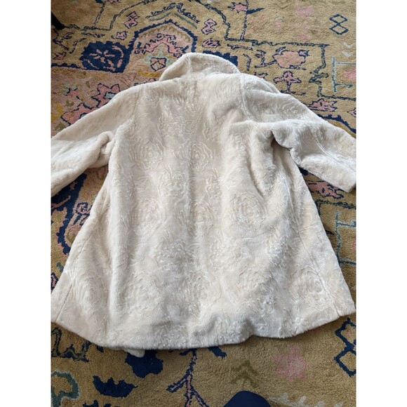 Tissavel France 100% Fake Faux Fur White Coat Made in USA LARGE Women's - Picture 5 of 6